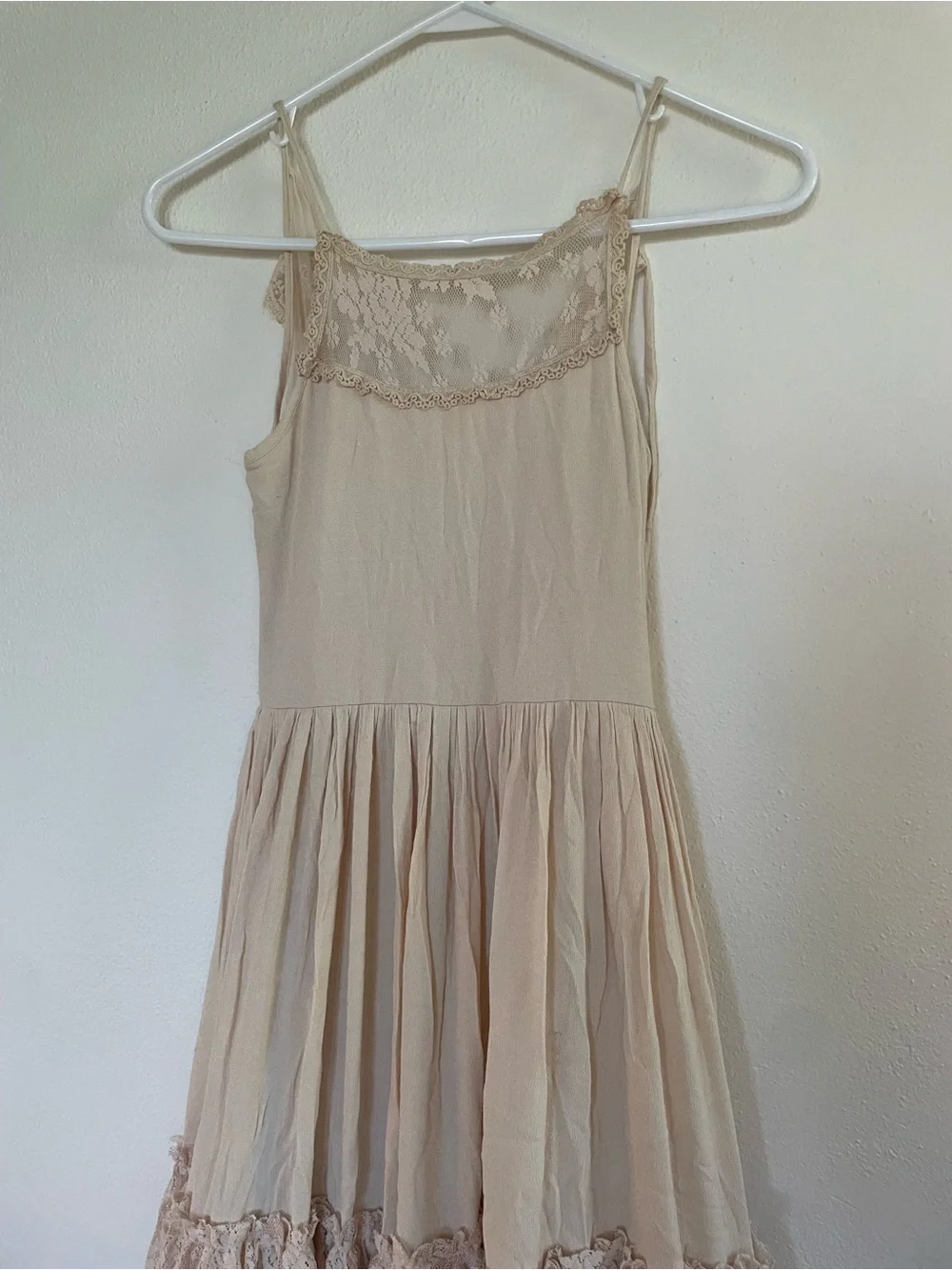Girls' Lace Tiered Formal Dress in Cream